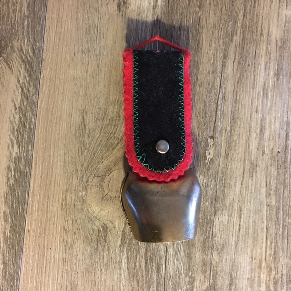 Swiss Bell - Cowbell Door Chime - Picture 4 of 4